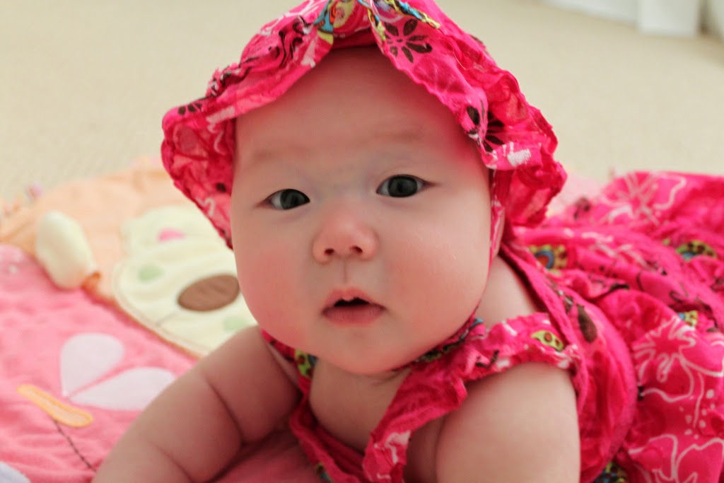 13 Contoh Rangkaian Nama Bayi Perempuan Gabungan Cina dan Indonesia + Artinya