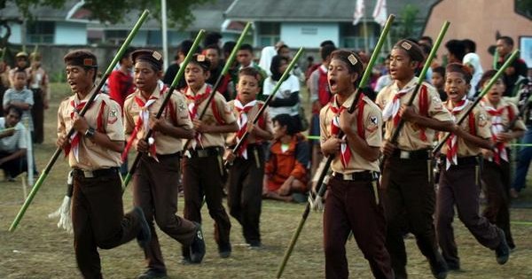 15 Contoh Lirik dan Video Yel Yel Pramuka Penggalang SMP Yang Keren dan Lucu