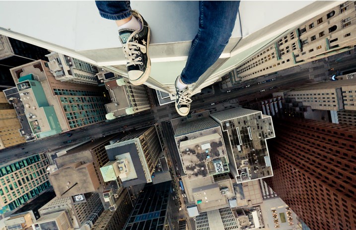 4 Cara Menghilangkan Rasa Takut/Phobia Ketinggian (Acrophobia)