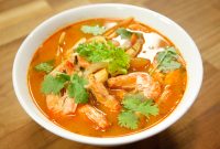 √ 2 Resep Tom Yam Ayam Asal Thailand yang Enak dan Nikmat