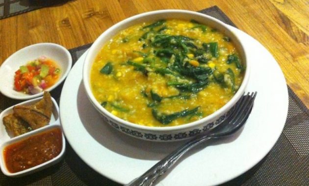 √ Resep Bubur Manado Sederhana (Enak dan Mudah)