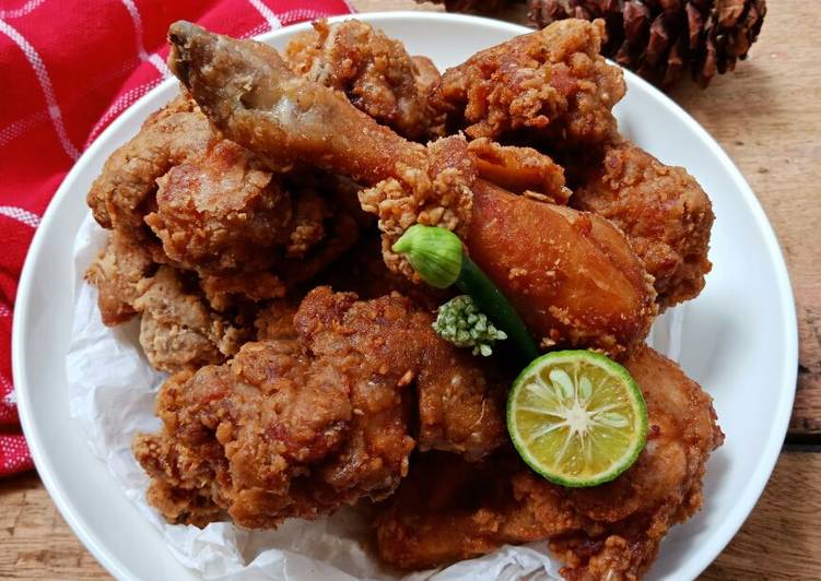 √ 4 Resep Ayam Goreng Khas Nusantara (Mudah dan Enak)