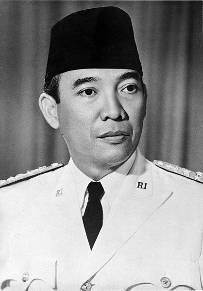 Kumpulan Gambar Soekarno yang Menarik dan Bernilai Sejarah