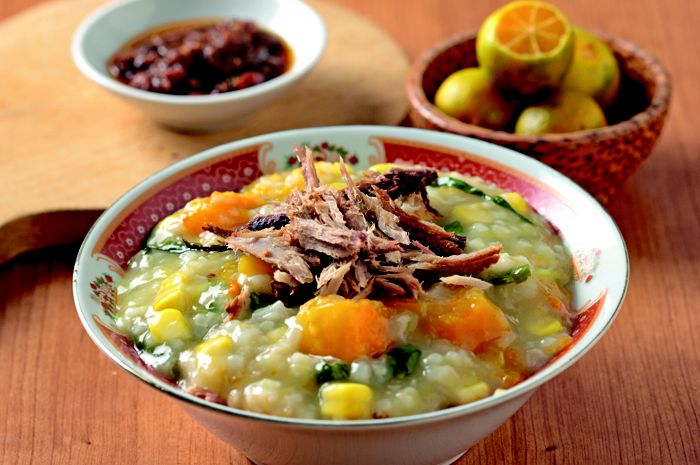 √ Resep Bubur Manado Sederhana (Enak dan Mudah)