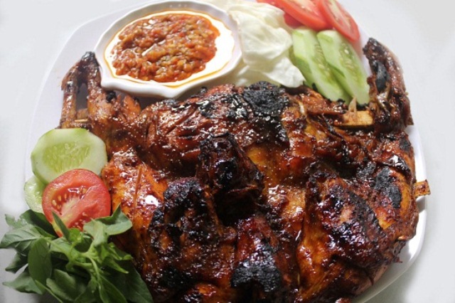 √ 14 Variasi Resep Ayam Bakar Sederhana yang Enak dan Mudah Dibuat